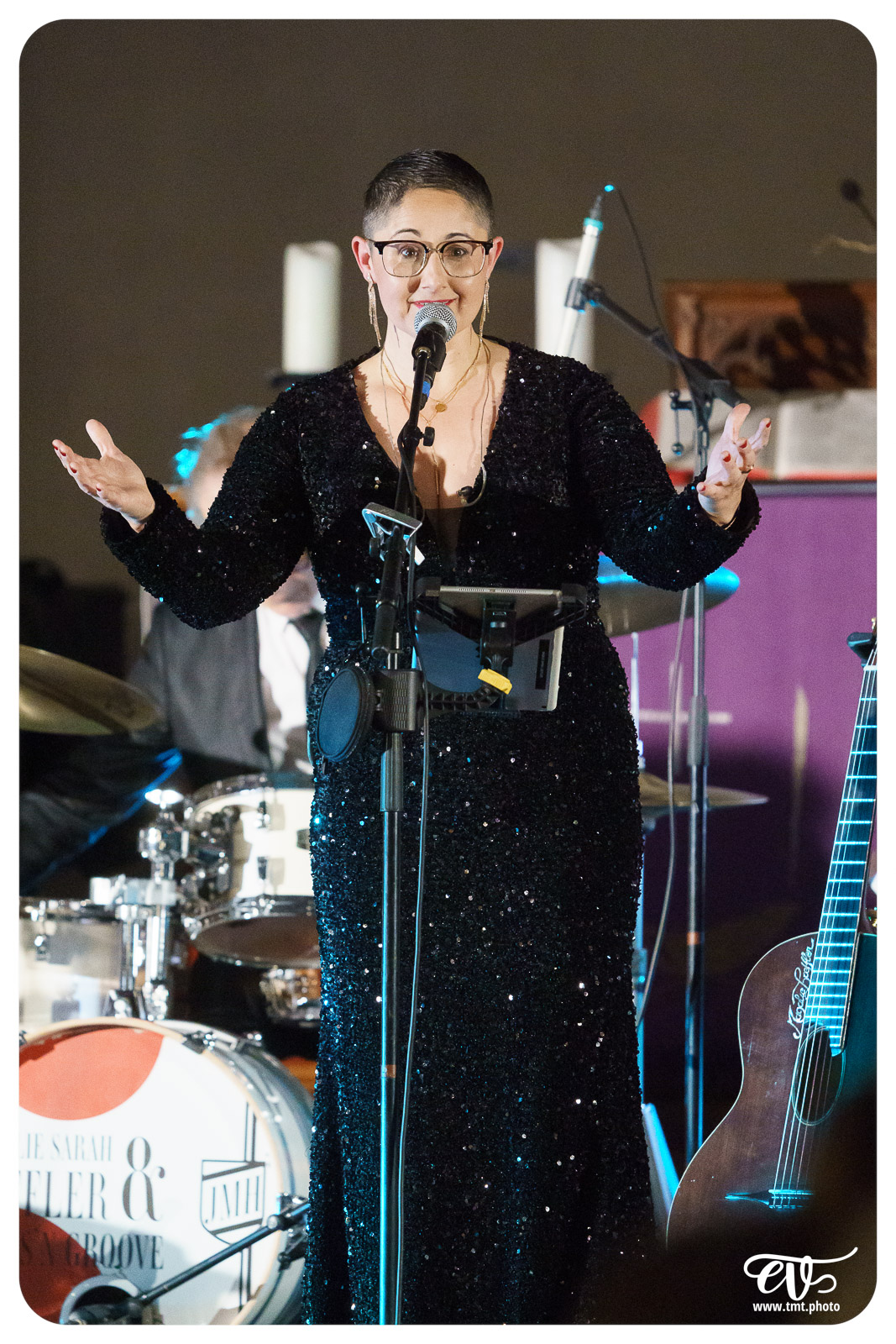 MAGALIE SARAH LÖFFLER AND THE BRASS 'N GROOVE BAND